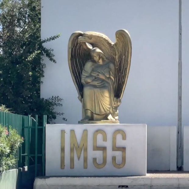 Denuncian Presunta Mala Atención y Falta de Camillas en IMSS de Matamoros